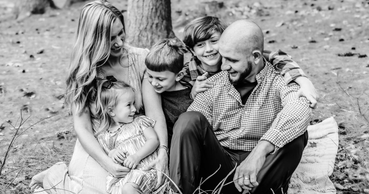 High-Quality Family Photo Album Printing Services for Treasured Memories