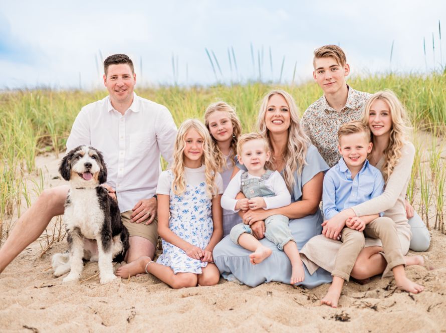 family beach photos Massachusetts